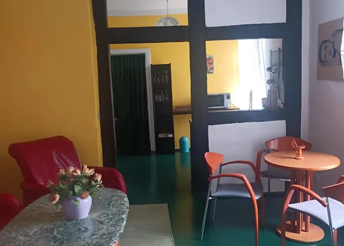 farbenfrohe,ruhige Ferienwohnung